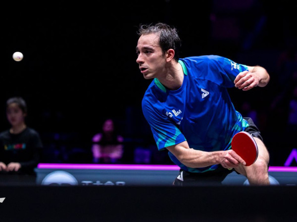 Hugo Calderano avan&ccedil;a para quartas da Copa do Mundo de t&ecirc;nis de mesa