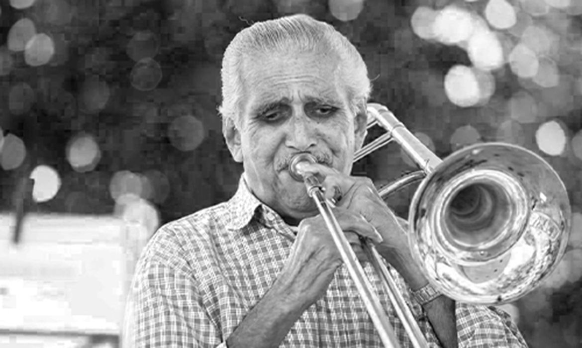 Temporada do Roda de Choro estreia com homenagem a Zé da Velha