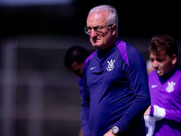 Corinthians demite Dorival J&uacute;nior ap&oacute;s derrota para o Internacional