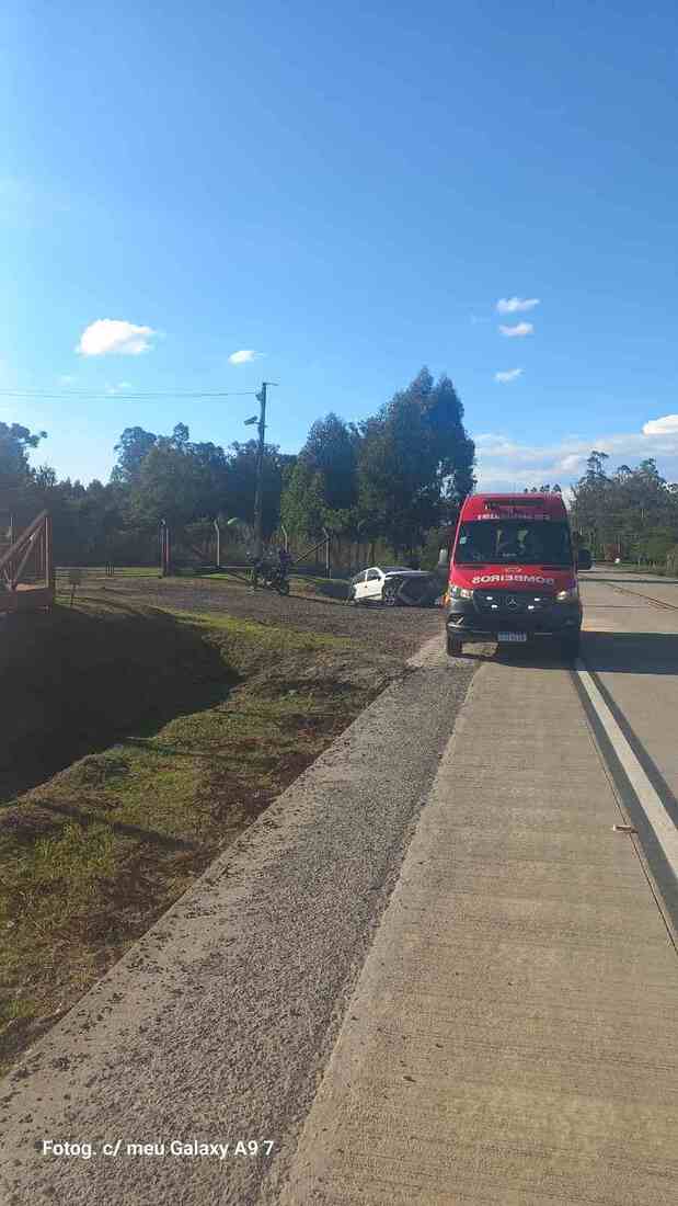 "Jovem socorrida com dores"