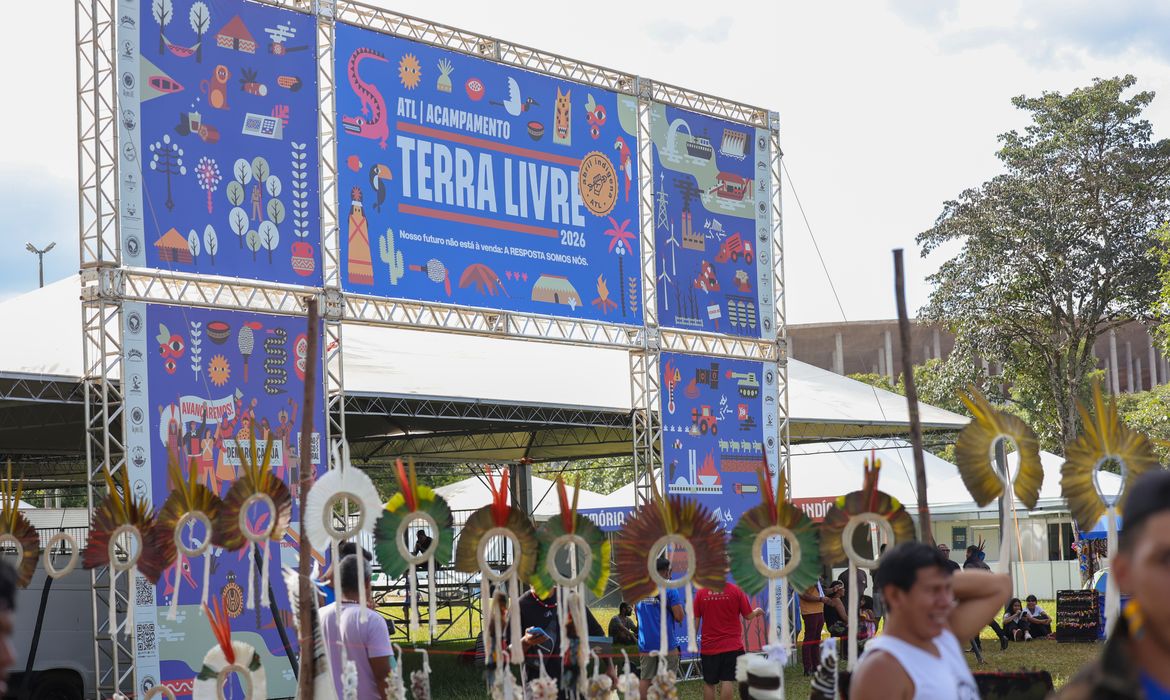 Indígenas pedem exclusão de territórios de exploração de petróleo