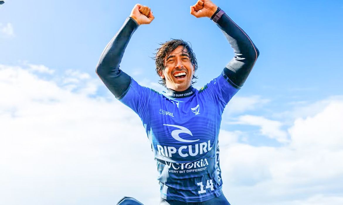 Miguel Pupo abre temporada do surfe com vitória em final brasileira