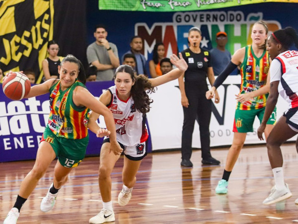 Em reedi&ccedil;&atilde;o das &uacute;ltimas finais, Sampaio bate Sesi Araraquara na LBF