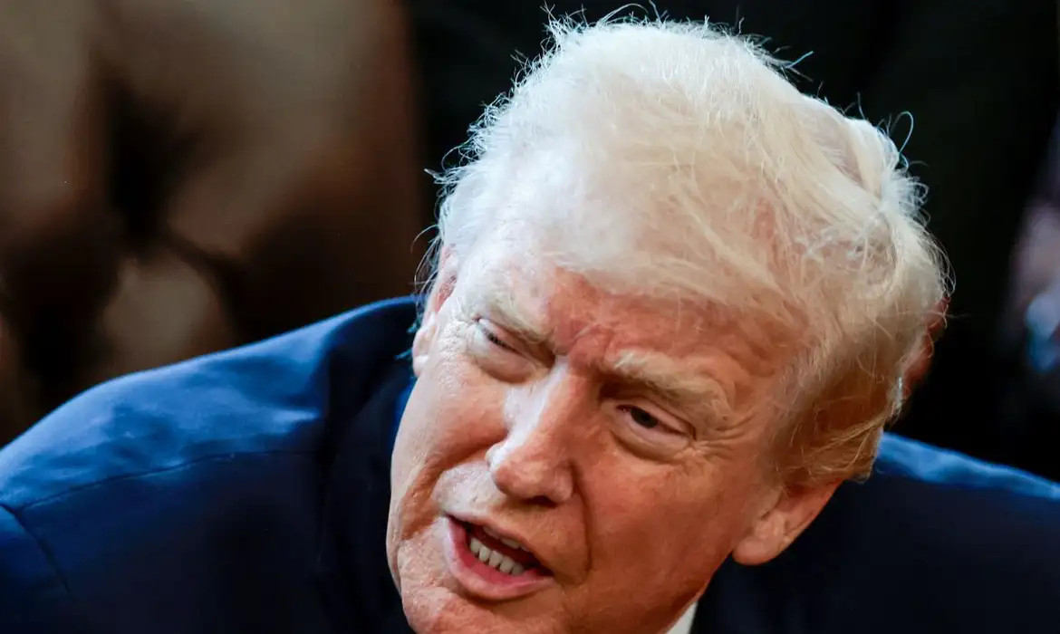 Trump anuncia cessar-fogo entre Israel e Líbano por dez dias