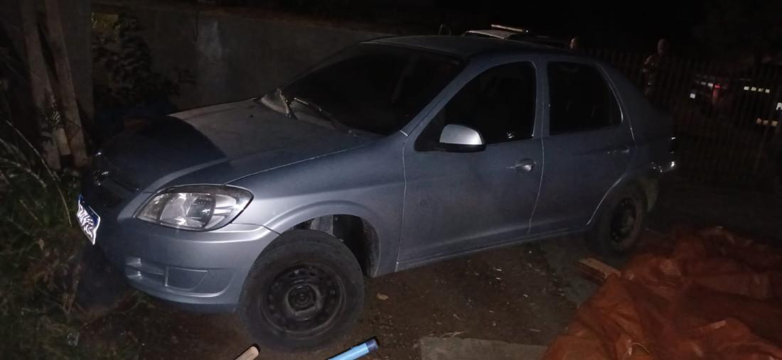 Automóvel furtado em Major Vieira foi localizado escondido em uma residência, com sinais de adulteração
