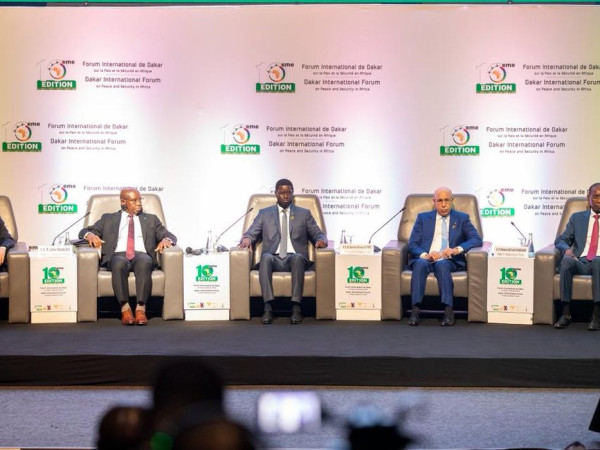 L&iacute;deres africanos pedem soberania e integra&ccedil;&atilde;o para superar terrorismo