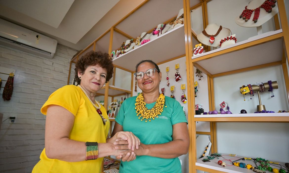 Mulheres empreendem em bioeconomia e mudam de vida no Sudoeste do Pará