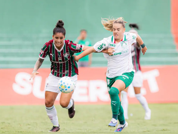Brasileiro feminino: Palmeiras derrota Fluminense no Luso Brasileiro