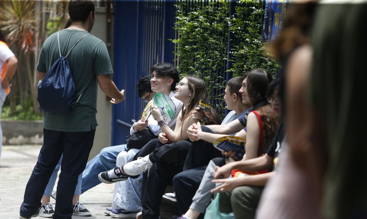 Inscrições para vagas remanescentes do Fies vão até 29 de abril