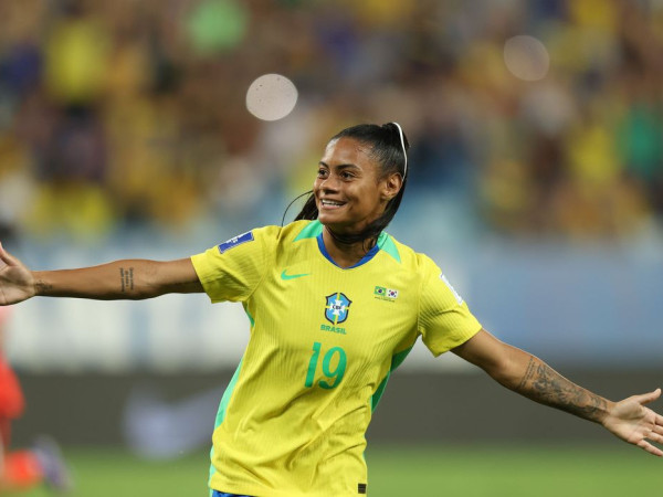 Sele&ccedil;&atilde;o feminina de futebol recebe EUA para dois amistosos no Brasil