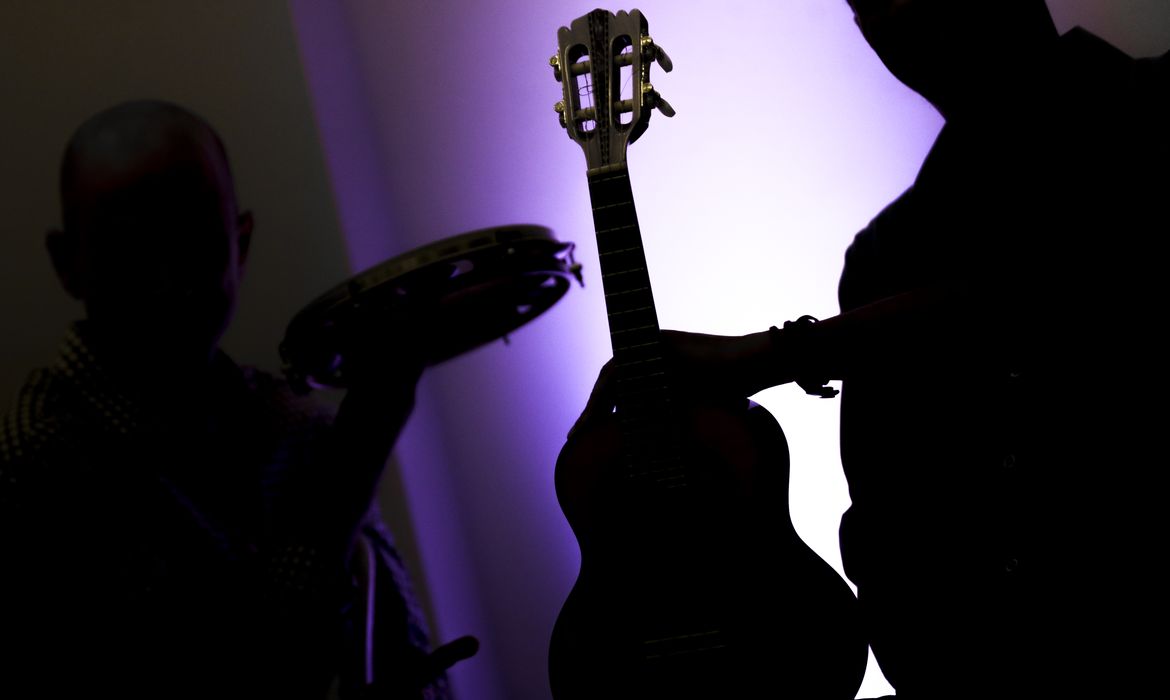 Rádios Nacional e MEC celebram Dia Nacional do Choro