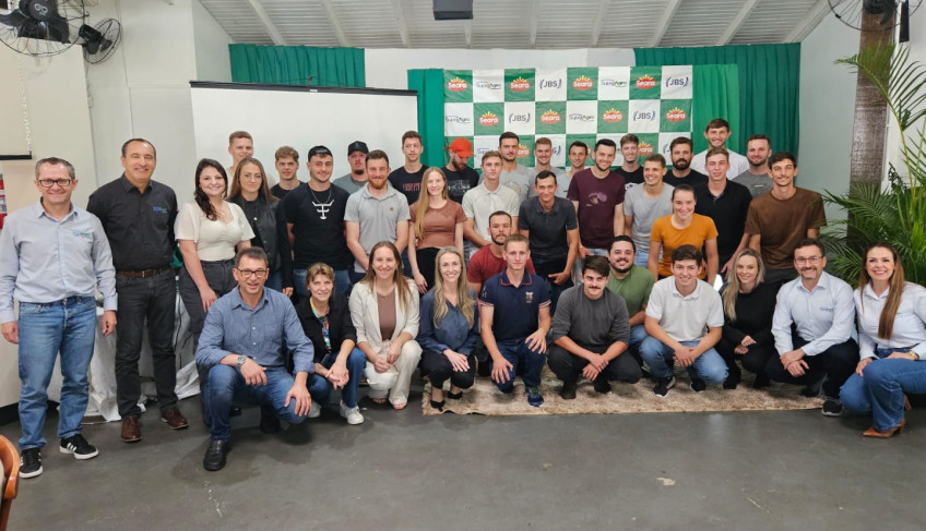 Jovem SuperAgro é lançado no oeste catarinense e aposta na sucessão familiar para fortalecer o agro