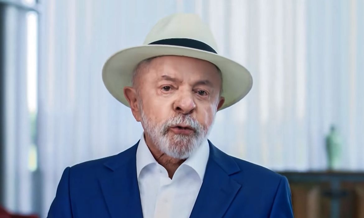 Lula anuncia novo Desenrola para a próxima semana com até 20% do FGTS 