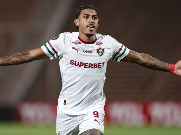 Fluminense arranca empate na Argentina e continua vivo na Libertadores