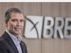 Mendon&ccedil;a autoriza transfer&ecirc;ncia de ex-presidente do BRB para Papudinha