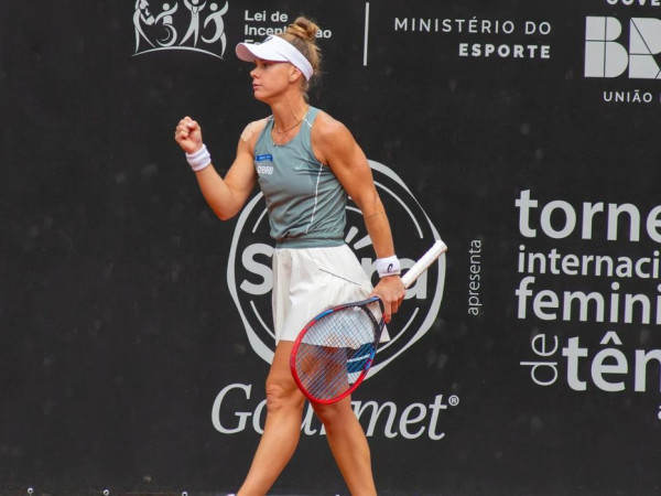 Laura Pigossi &eacute; campe&atilde; nas duplas do WTA 125 de Istambul