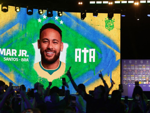 Brasil contar&aacute; na Copa com o maior artilheiro da sua hist&oacute;ria, Neymar