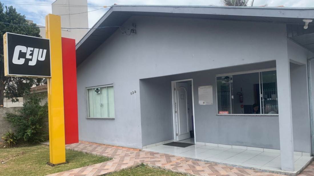 ENCCEJA (Exame Nacional para Certificação de Competências de Jovens e Adultos).