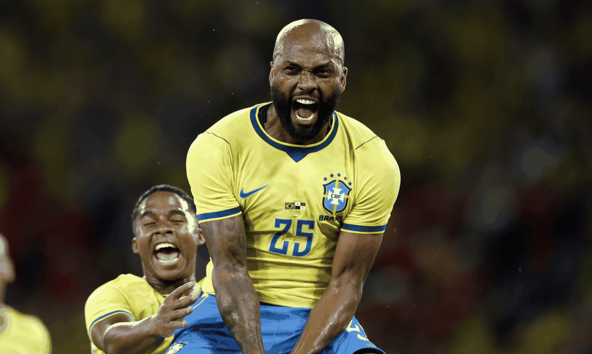 Ancelotti escala 2 times e seleção se despede com goleada sobre Panamá