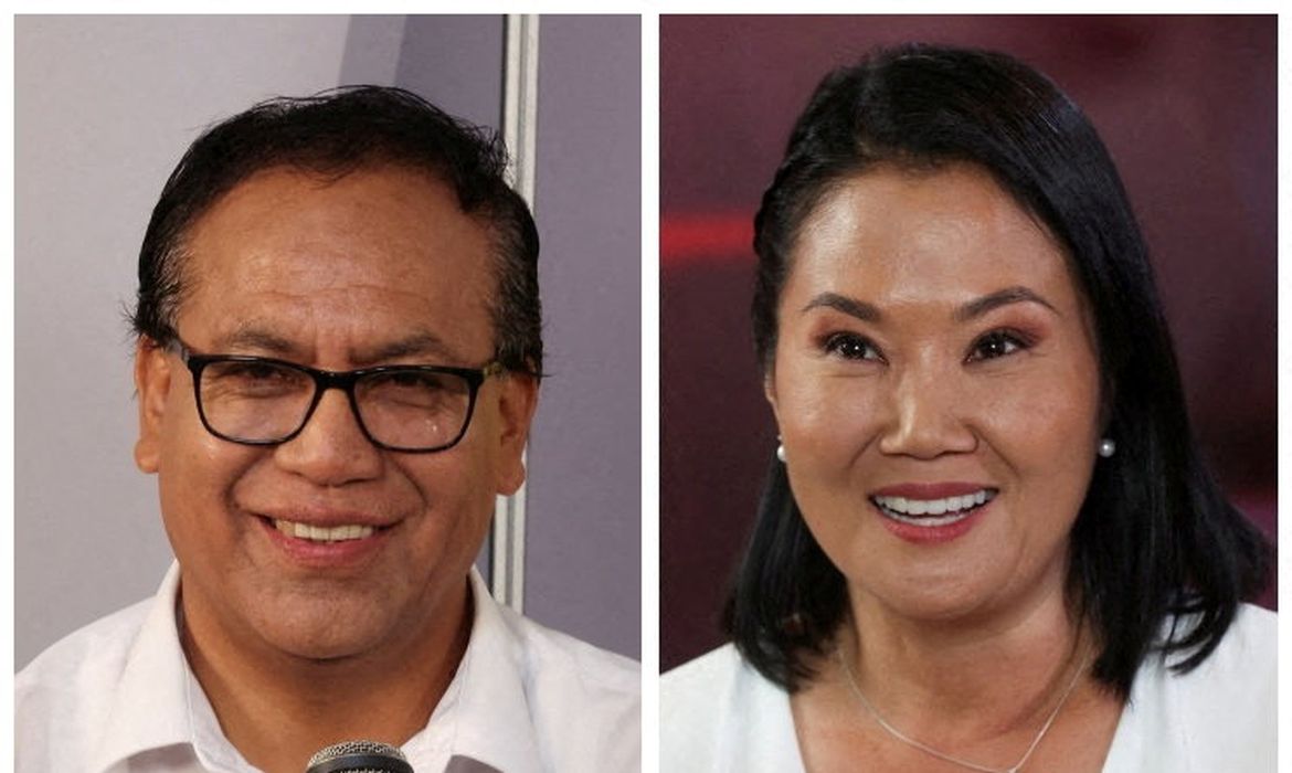Eleições Peru: vantagem de Sánchez sobre Fujimori cai para 7 mil votos