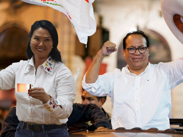 Elei&ccedil;&otilde;es Peru: Fujimori vira sobre S&aacute;nchez com diferen&ccedil;a de 561 votos