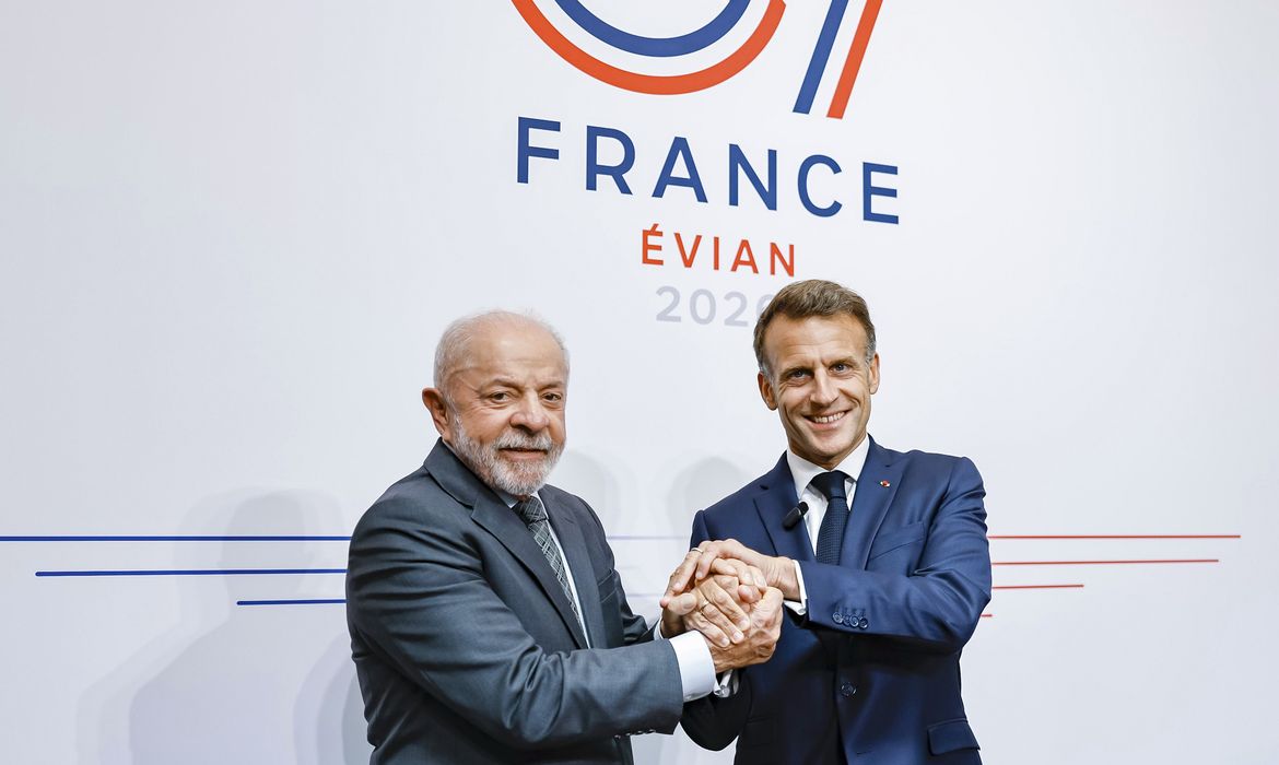 Lula tem encontros com presidentes da França e da Suíça