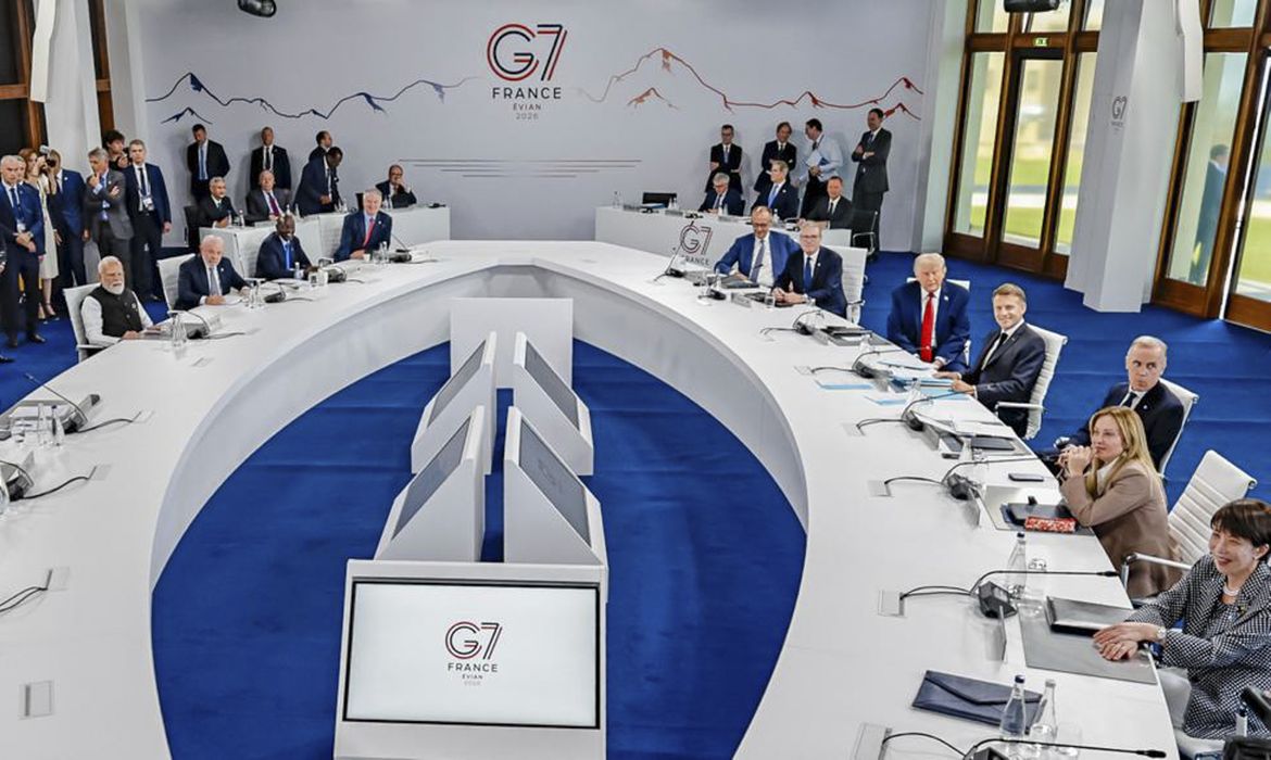 Brasil e Quênia defendem parcerias com China em meio a críticas do G7