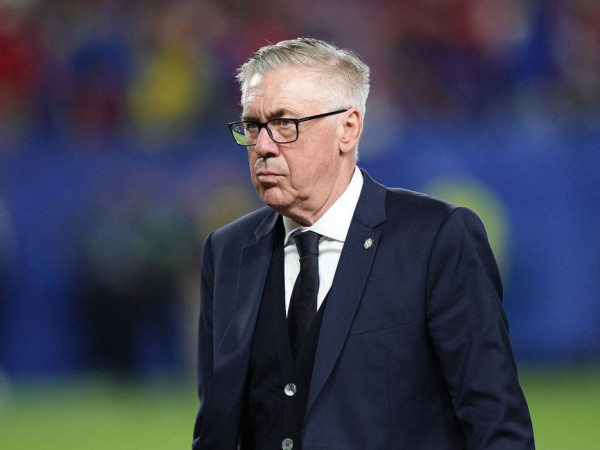 Ancelotti v&ecirc; melhora do Brasil e espera ter Neymar contra a Esc&oacute;cia