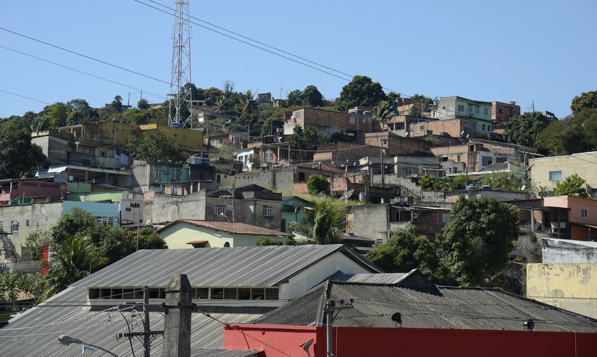 Tratamento de esgoto atenderá 270 mil moradores da Baixada Fluminense