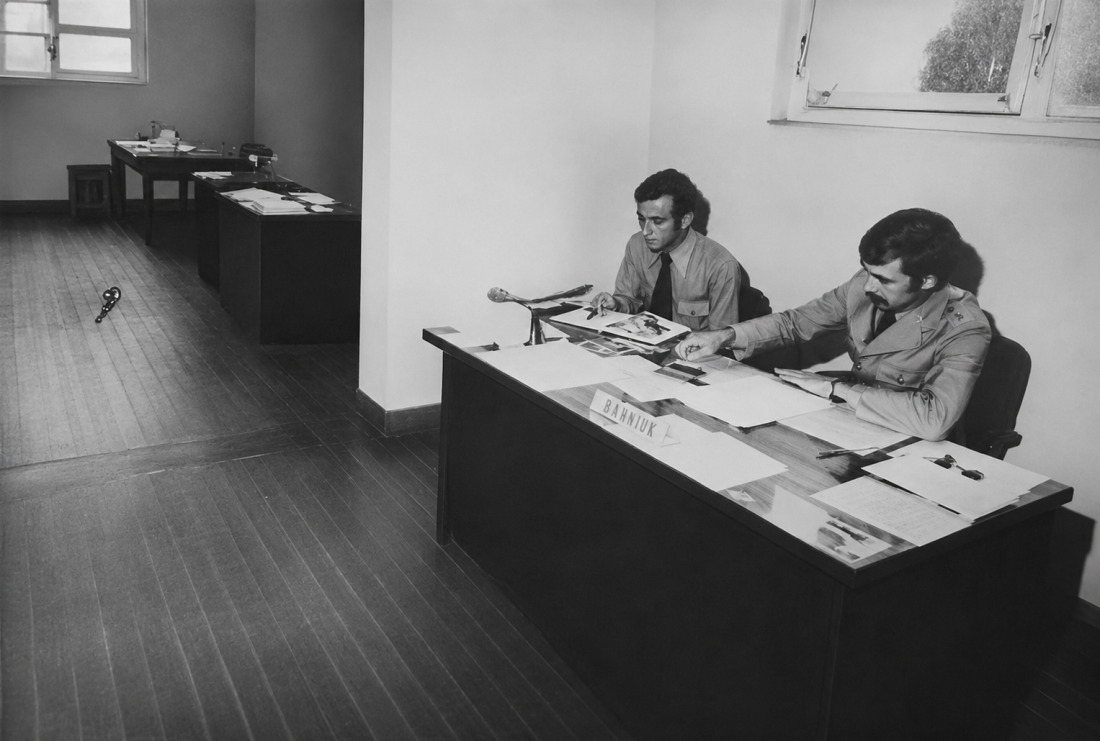 3&ordm;BPM - Da E para a D - Asp Of Jos&eacute; L&uacute;cio Pires e 1&ordm; Ten Eriel Ivo Bahniuk - Acervo da revista Pol&iacute;cia em Foco 1980 - Imagem restaurada digitalmente