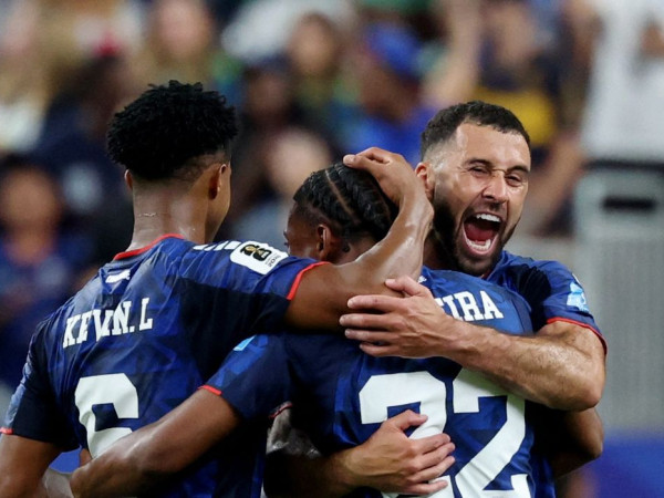 Cabo Verde faz hist&oacute;ria, avan&ccedil;a na Copa e vai enfrentar a Argentina