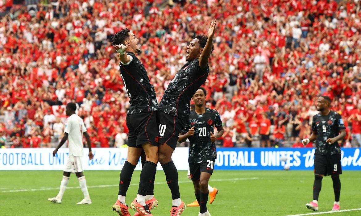 Copa inicia matamata neste domingo com África do Sul e Canadá