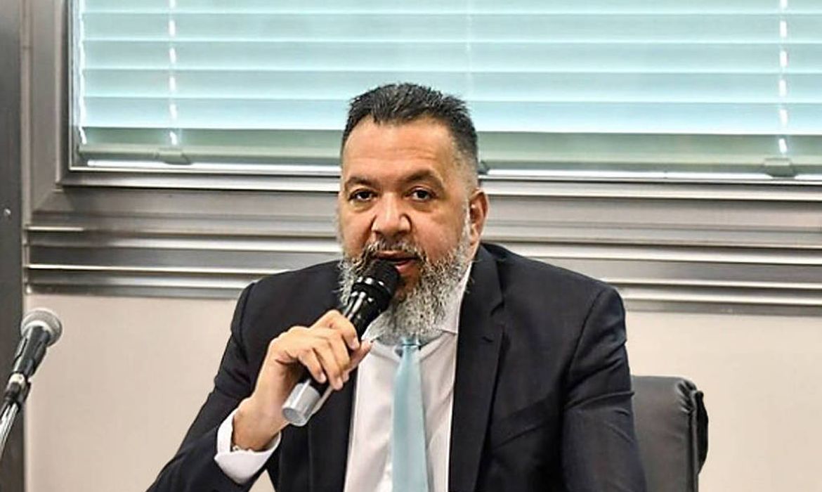 Ex-prefeito de Belford Roxo permanecerá preso à disposição da Justiça