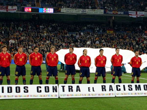 Duelo entre Argentina e Inglaterra &eacute; prova de fogo contra o racismo