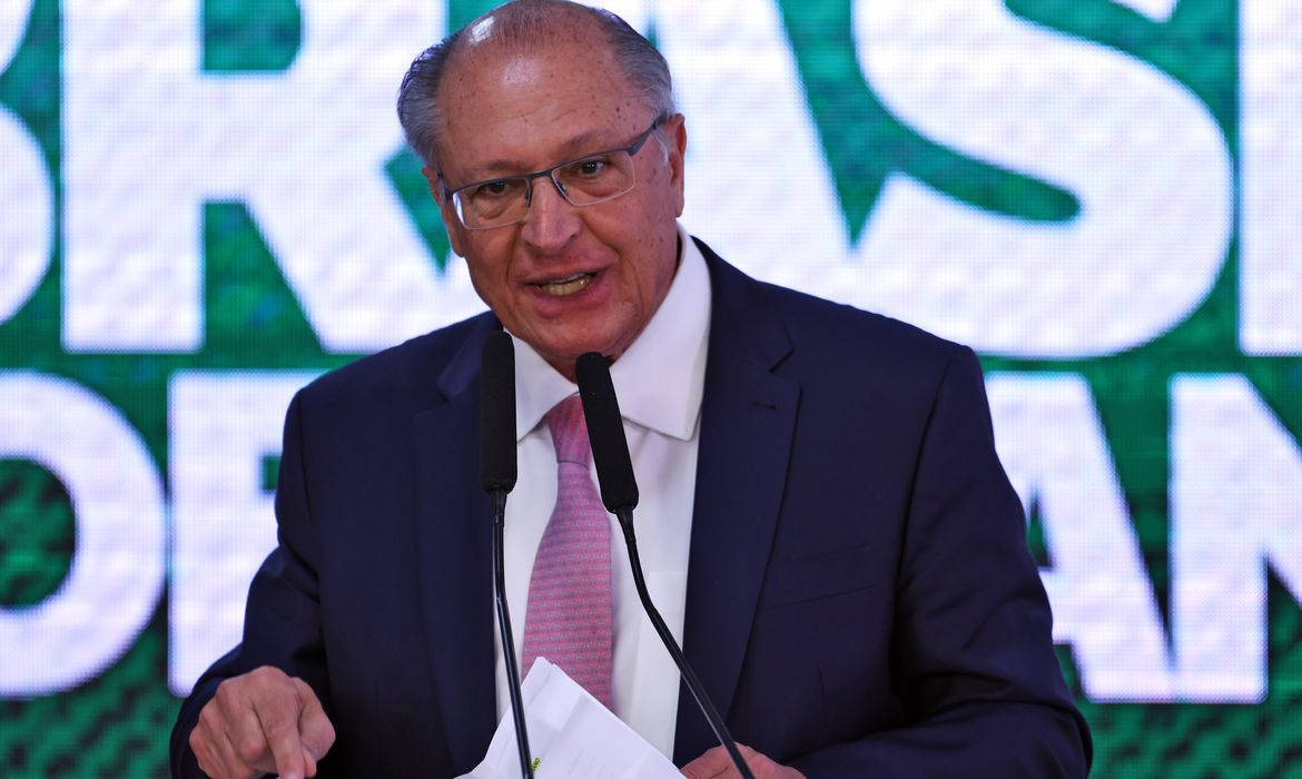 Reciprocidade não é retaliação nem "olho por olho", diz Alckmin 