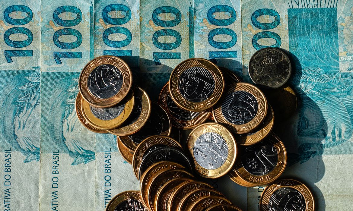 Beneficiários com NIS de final 6 recebem Bolsa Família de julho