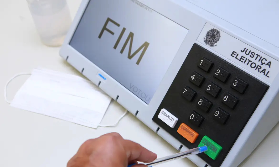 TSE faz semana de ações para mostrar funcionamento da urna eletrônica