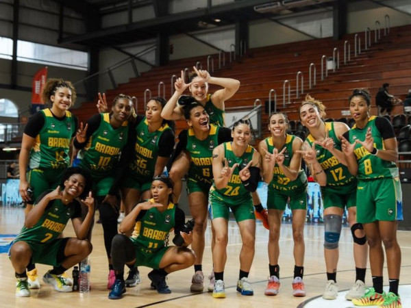 Brasil vence Chile na estreia do Sul-Americano de basquete feminino