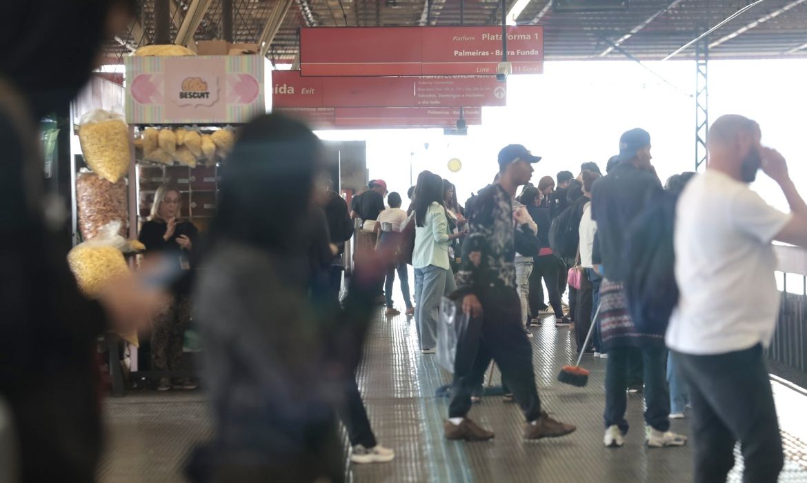 SP: ferroviÃ¡rios mantÃ©m greve por falta de garantia de empregos