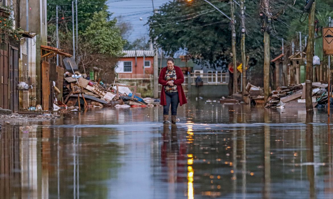 Ciclone bomba continua no Sul e Sudeste do país