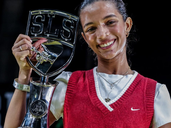 Rayssa &eacute; campe&atilde; da etapa carioca da Liga Internacional de Skate Street
