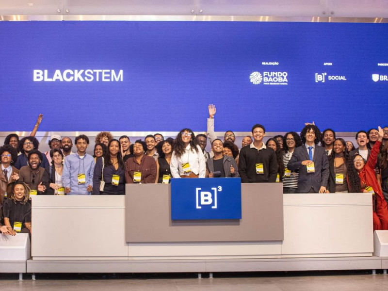 Jovens negros do Rio e da Bahia recebem bolsa para estudar no exterior Jovens negros do Rio e da Bahia recebem bolsa para estudar no exterior
