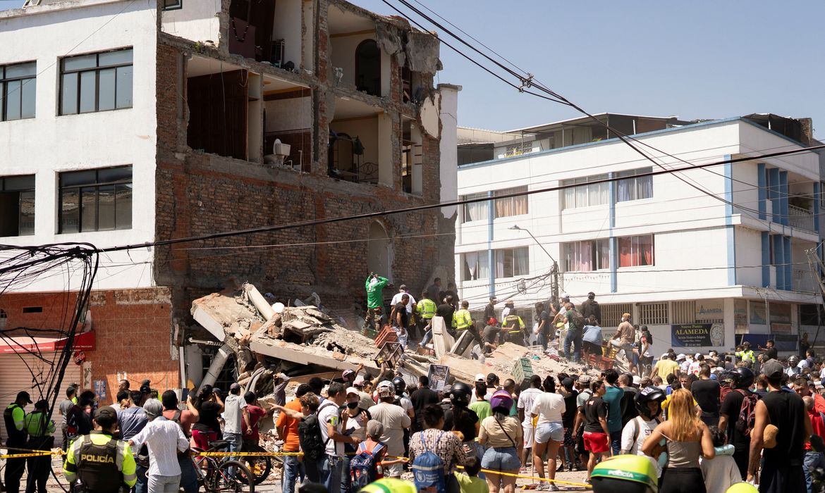 Lula lamenta terremoto na Colômbia: Brasil permanece à disposição 