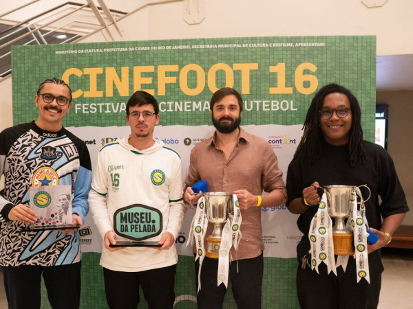 Cinefoot celebra filme de Joaquim Salles sobre time do Amap&aacute;