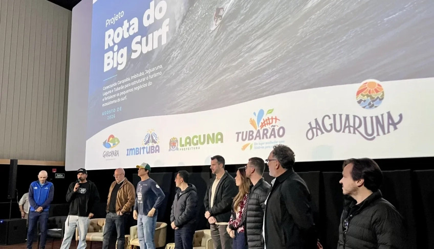 Sul catarinense ganha Rota do Big Surf para conectar esporte, turismo e negócios