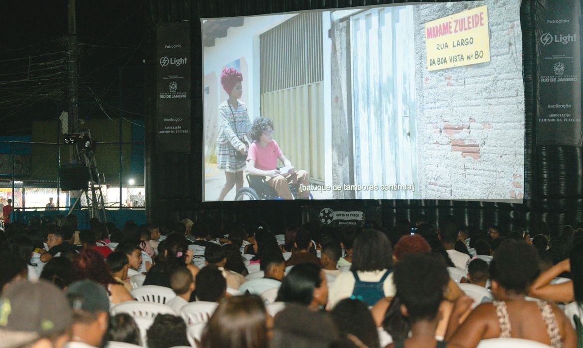 Curta na Praça leva filmes gratuitos a bairros e cidades do RJ