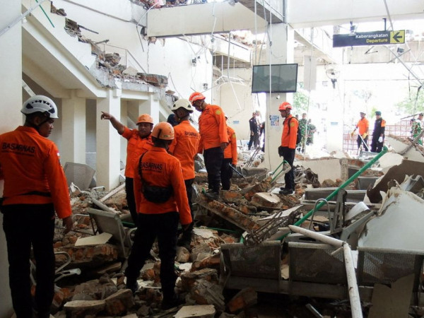 Terremoto na Indon&eacute;sia deixa pelo menos 47 mortos