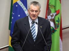 Eni Voltolini, como deputado estadual, em 2014