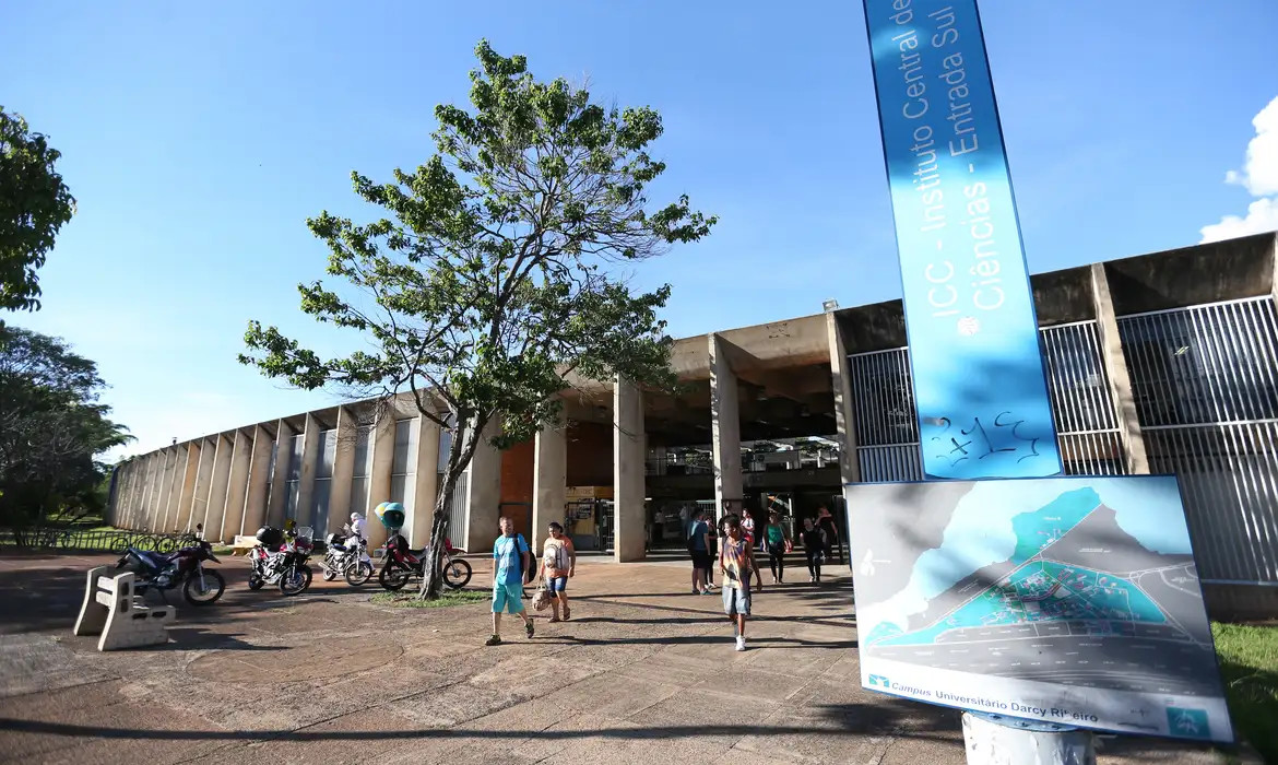 UnB muda regras de ingresso para ampliar acesso às vagas de graduação