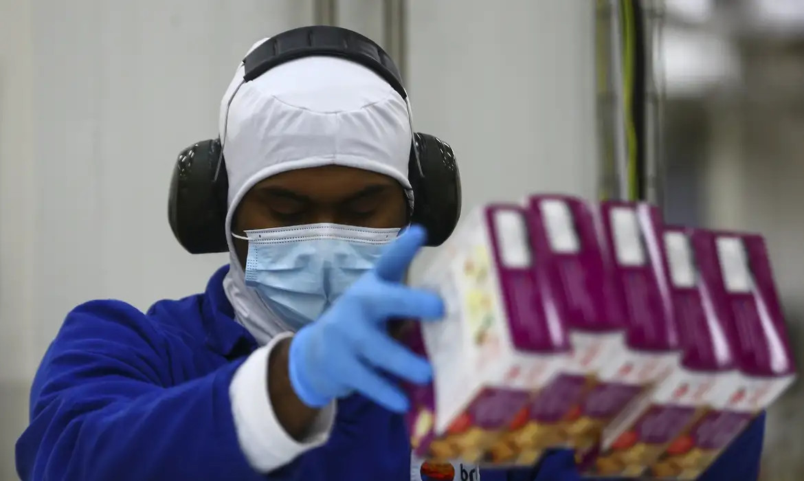 Saúde mental ganha destaque em seminário sobre riscos no trabalho
